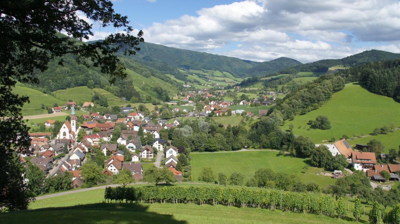 Hotel-Gasthaus Goldener Engel グロッタータール エクステリア 写真