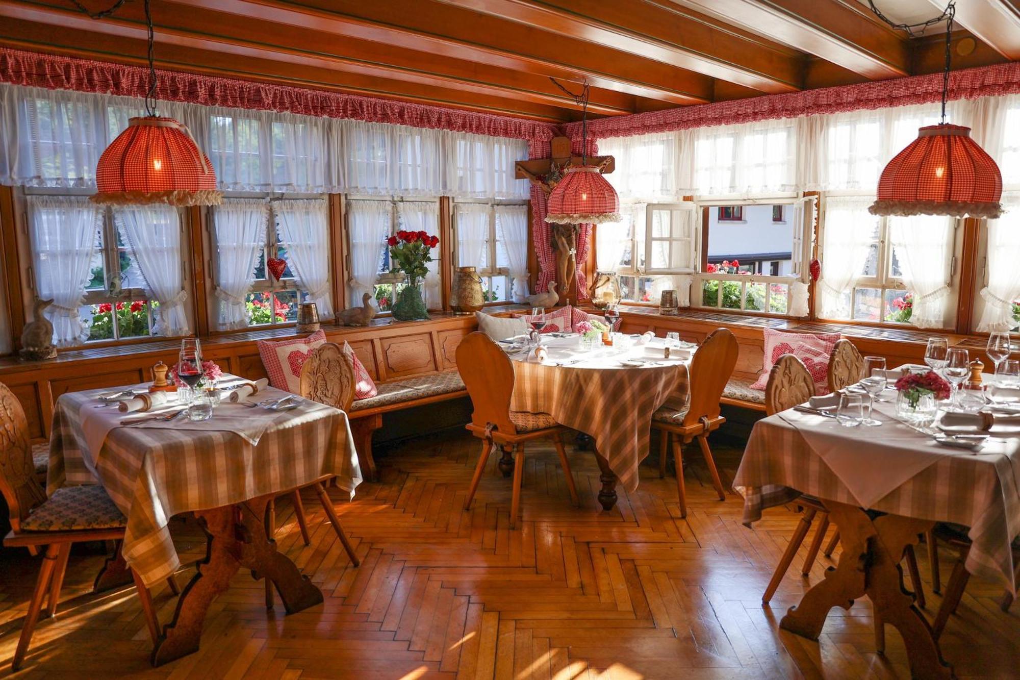 Hotel-Gasthaus Goldener Engel グロッタータール エクステリア 写真