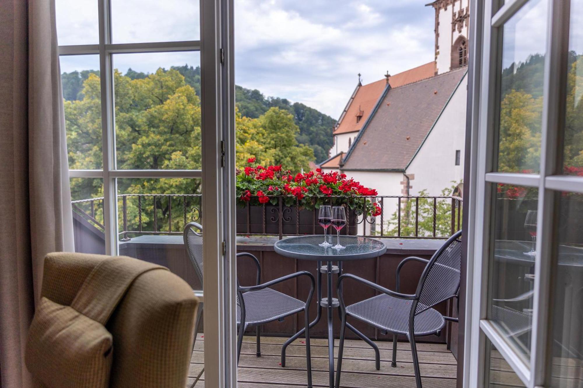 Hotel-Gasthaus Goldener Engel グロッタータール エクステリア 写真