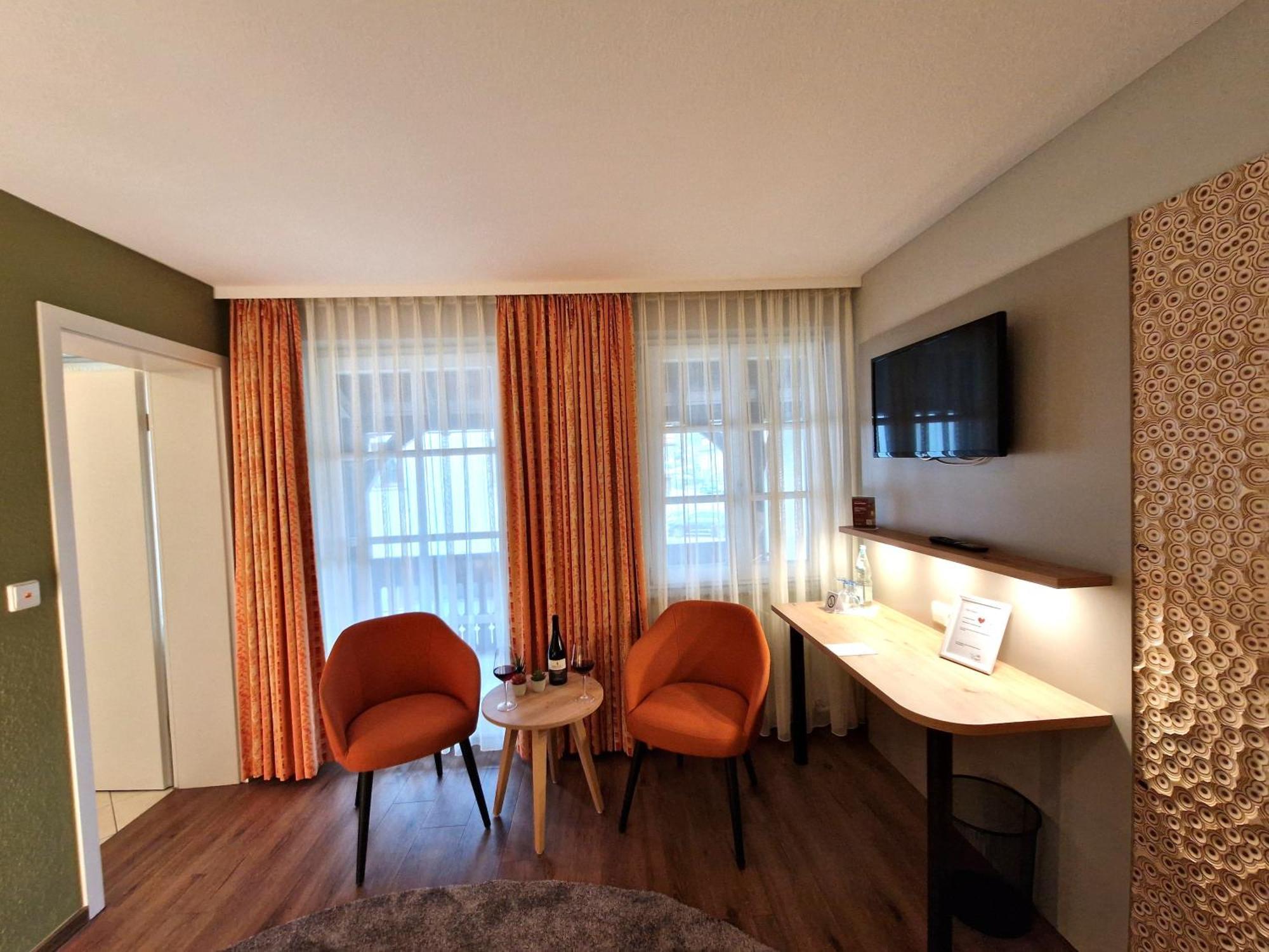Hotel-Gasthaus Goldener Engel グロッタータール エクステリア 写真